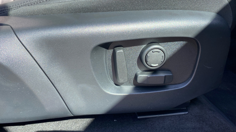 Land Rover Range Rover Evoque 2.0 D200 Edition 5dr Auto Diesel Hatchback